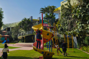 kids playing facility