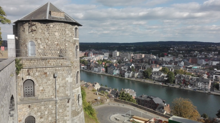 Namur